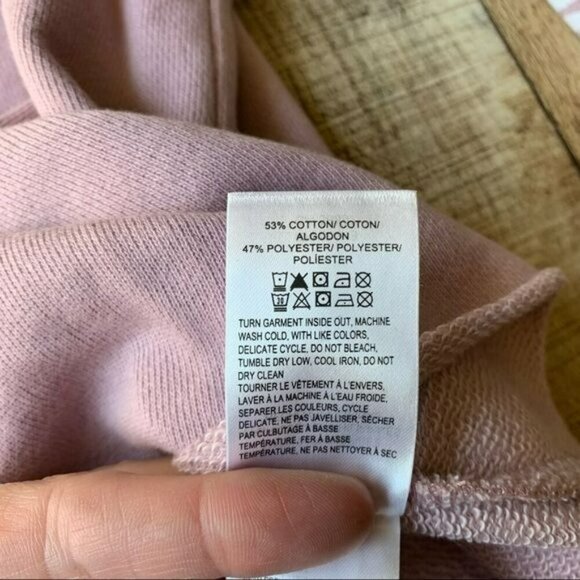 Lucky brand womens size small don’t worry be lucky pink crop top hoodie - Picture 7 of 10